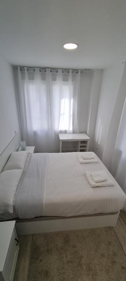 Apartamentos Tanez Santurce A Madrid Bagian luar foto