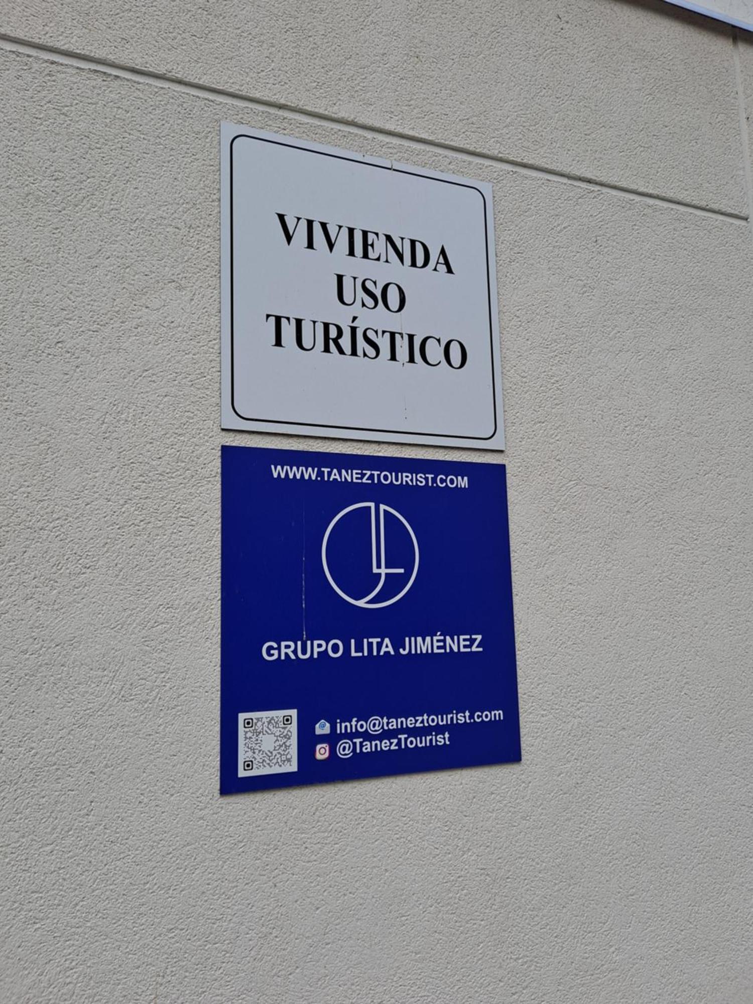 Apartamentos Tanez Santurce A Madrid Bagian luar foto