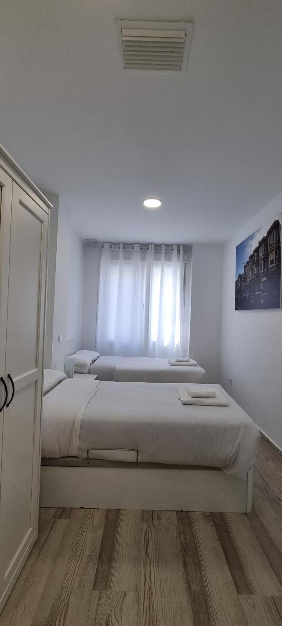 Apartamentos Tanez Santurce A Madrid Bagian luar foto