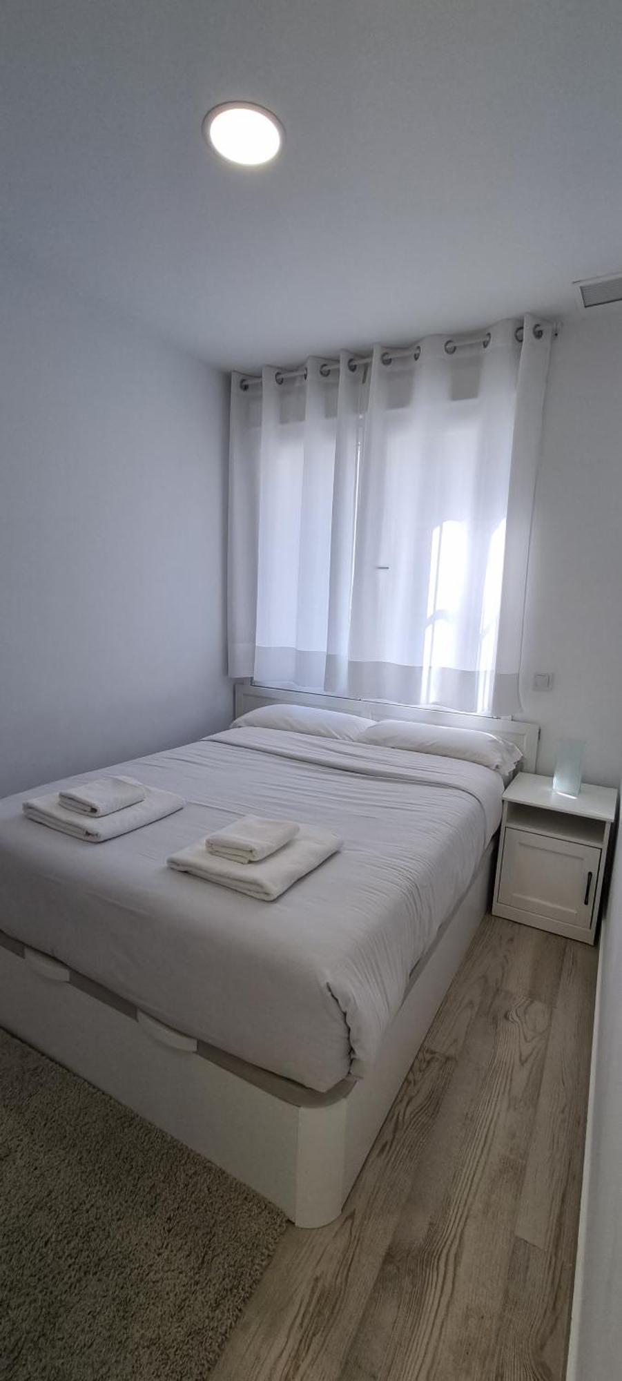 Apartamentos Tanez Santurce A Madrid Bagian luar foto