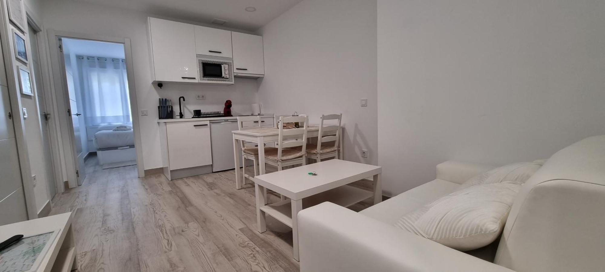 Apartamentos Tanez Santurce A Madrid Bagian luar foto